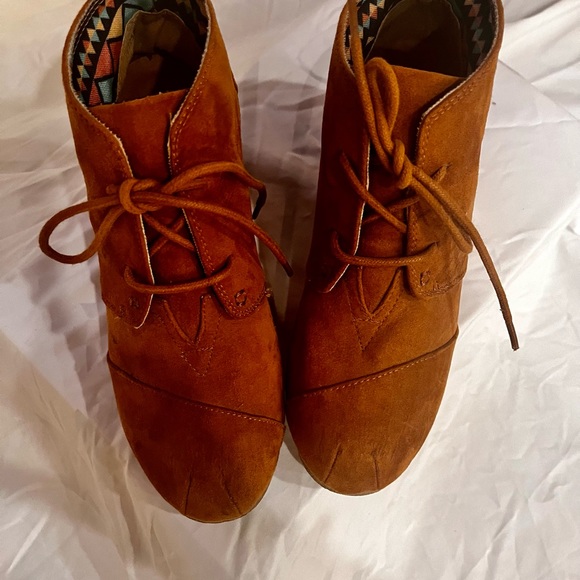 Charlotte Russe Size 6.5 Festival Boots - Picture 7 of 8